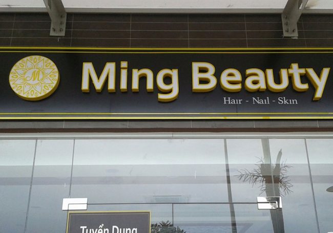 làm bảng hiệu alu